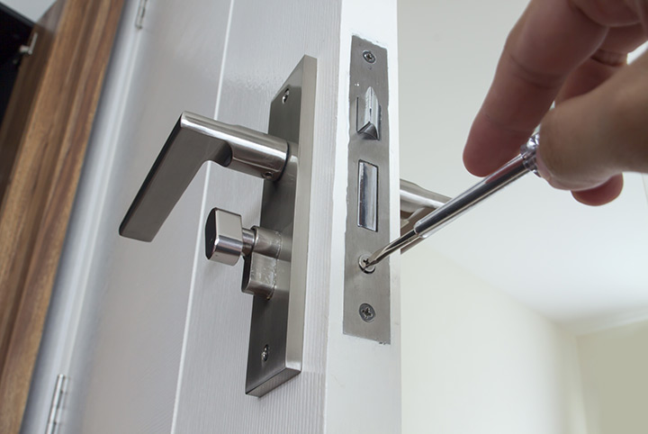 Our local locksmiths are able to repair and install door locks for properties in Kilburn and the local area.